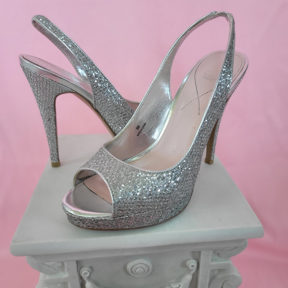 Vince Camuto Silver ✨️Glimmer✨️ (Not Glitter) Slingback Heels -sz 8